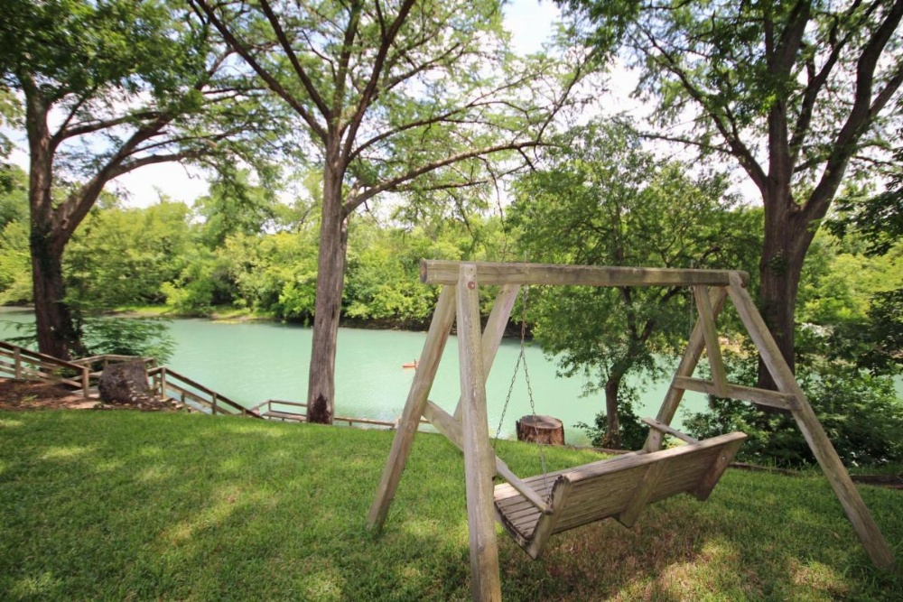 Maverick'S River Haus Home Image 7